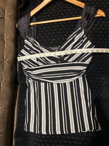 Beautiful y2k Top