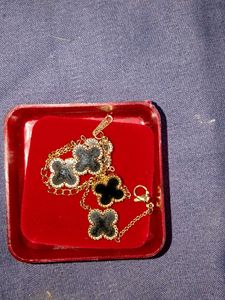 Elegant Clover Bracelet