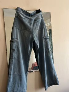 Stylish Wide Leg Cargo Jeans