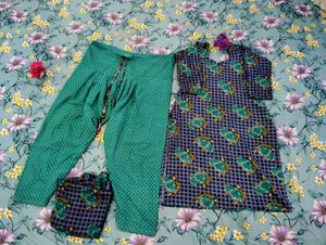 Beautiful Blue & Green Kurta Set