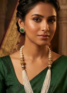 Stunning Multi-Layered Pearl Necklace & Matching G