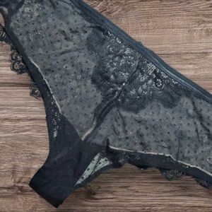 Hunkemoller XXXL Elegant Black Lace Briefs