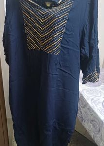 Elegant Navy Blue Kurta with Golden Embellishments