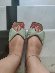 Elegant Light Green Flat Sandals