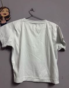 shinchan crop t shirt