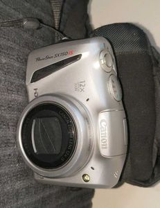 🚨Canon Digital Camera with Case &amp; SD Card