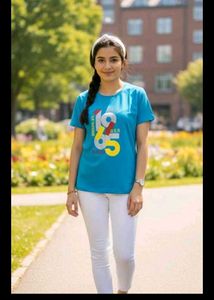 bust 34 Cool Graphic T-Shirt