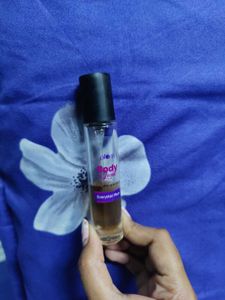 Plum BodyLovin' Perfume