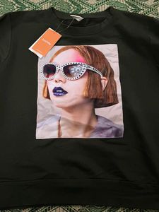 Graphic Print Sweatshirt
