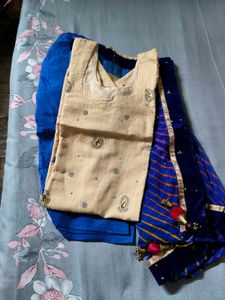 ❣️ Beautiful Kurta Set with Blue Dupatta