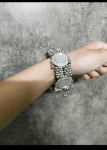 4 piece Elegant Mirror Work Bracelet