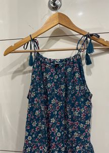 Flowy Floral Print Maxi Dress