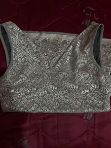 Elegant Lace V-Neck Tank Top