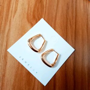 Classy boss babe Hoops