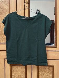 Bundle of 4 Women's Tops‼️