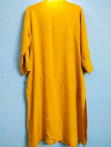 Avaasa Kurta
