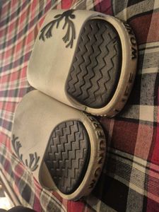 Comfortable White Sliders