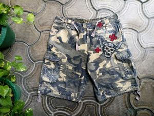 Camouflage Cargo Shorts with Skull Print