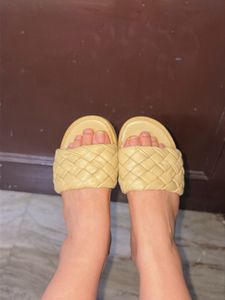 Woven Comfort Slides