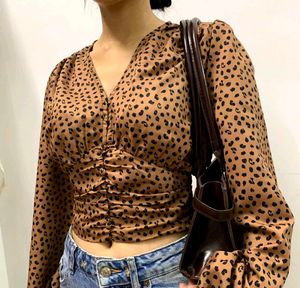 Leopard Print Ruched V-Neck Top