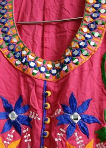 Embroidered Colourful Kurta - L Size