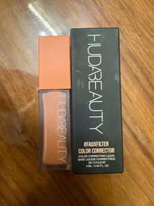 Huda Beauty Color Corrector