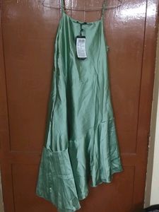 Toyo Takies Women Asymmetric Green Dress