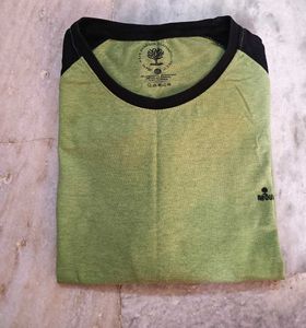 Men's Full Hands T-shirt