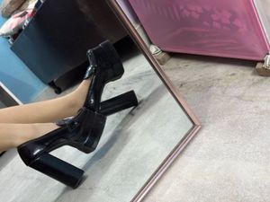 🖤 Black Patent Platform Block Heels 6-Inches