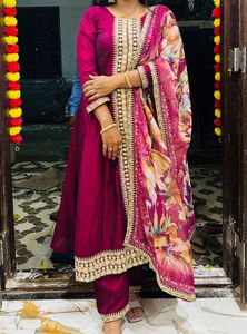 Elegant Pink Embroidered Salwar Suit