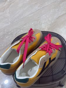 Stylish Yellow &amp; Pink Sneakers
