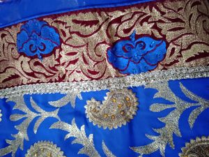 PRICE DROP!!! Paisley Saree