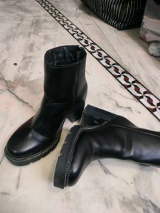 Black Chunky Platform Boots