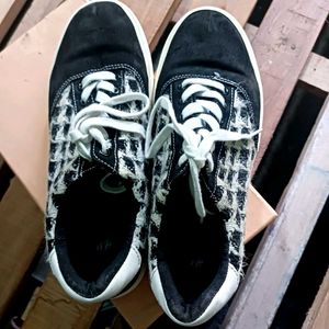 h&amp;m Black &amp; White Sneakers
