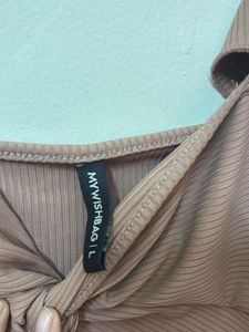 Ruched Twist Front Crop Top