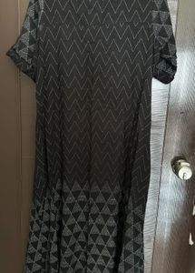 Chic Black Kurta with Geometric Print