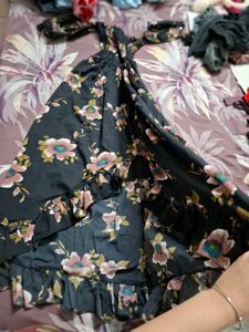 Vintage Floral Ruffle Dress
