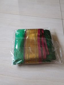 Saree For Girls With Blouse Pic