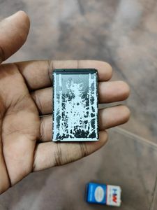 Batteries 🔋 For Phones 🤳 And One Rechargeable 🔋