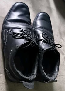 Classic Black Leather Oxford Shoes