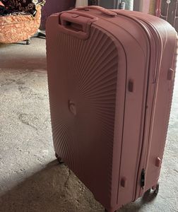 Stylish Rose Gold Hardshell Luggage