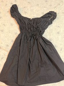 Nefs finds Black Square Neck Puff Sleeve Dress