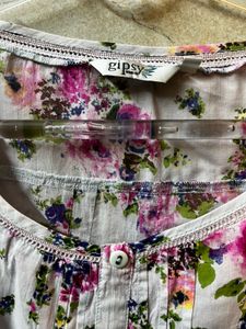 Floral Print Button-Up Blouse