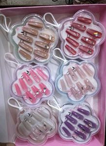 Designer artificial nail pack of 5