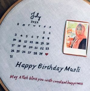 Customisable Calendar+Photo Hoop