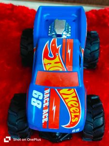 Hot Wheels Monster Truck "Race Ace"