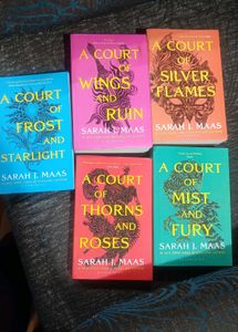 A Court of Thorns and Roses Series by Sarah J. Maa