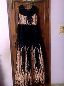 Elegant Black &amp; Gold Cocktail Gown