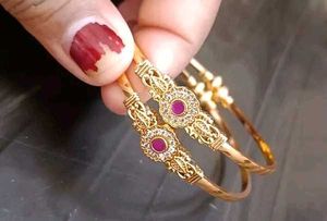 Pack Of 3 Gold Plated Partywear Women Bangles