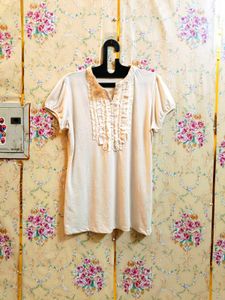 🇳🇿💫🎀Elegant Ruffled Cream Top